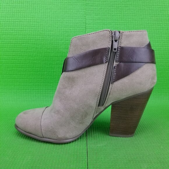 ✅Carlos Santana HARVEST Side Zip Heeled Western Ankle Booties Womens 7.5M Buckle - Picture 10 of 10